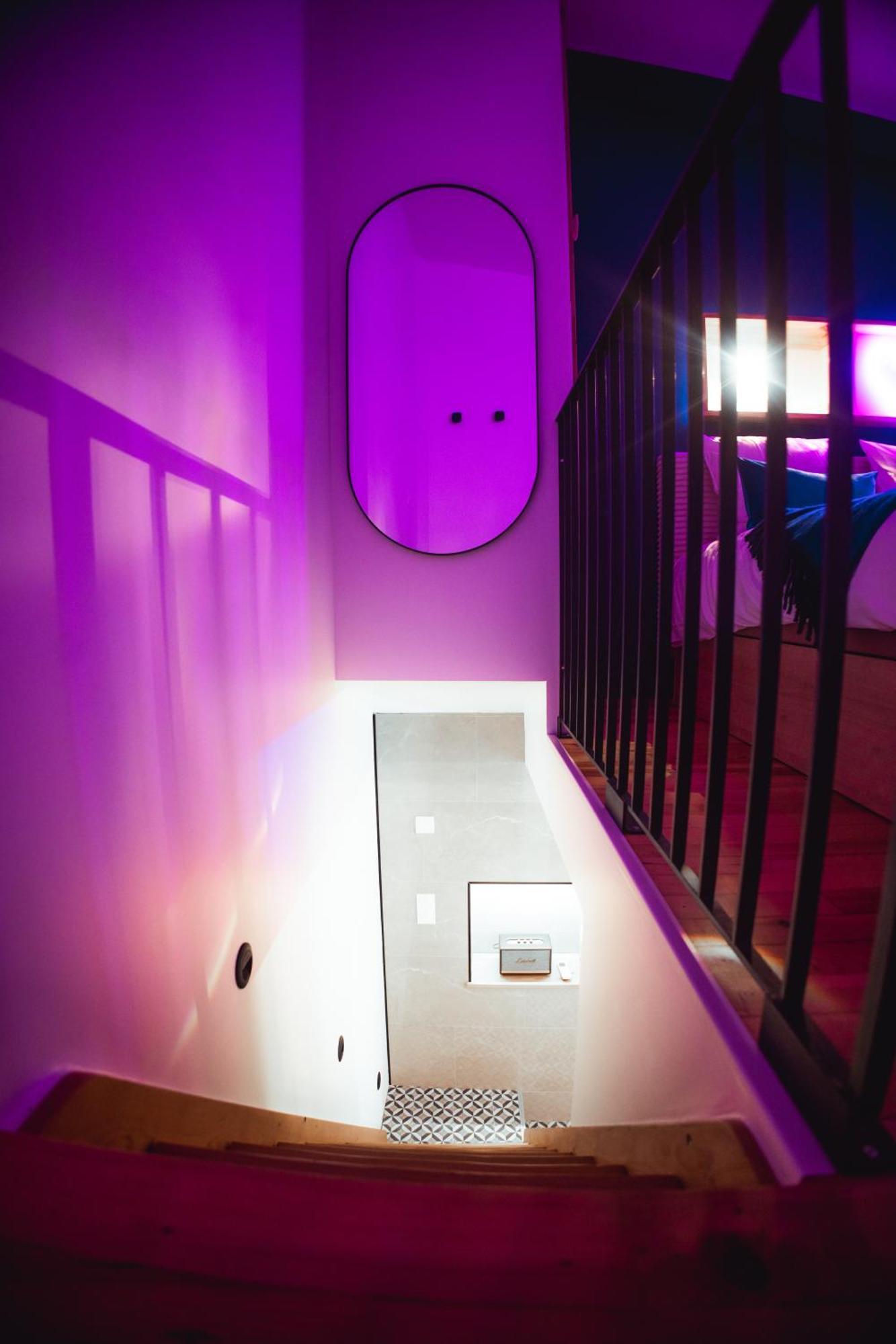 French Klss - Love Room By Prim0 C0Nciergerie Clermont-Ferrand Exterior photo